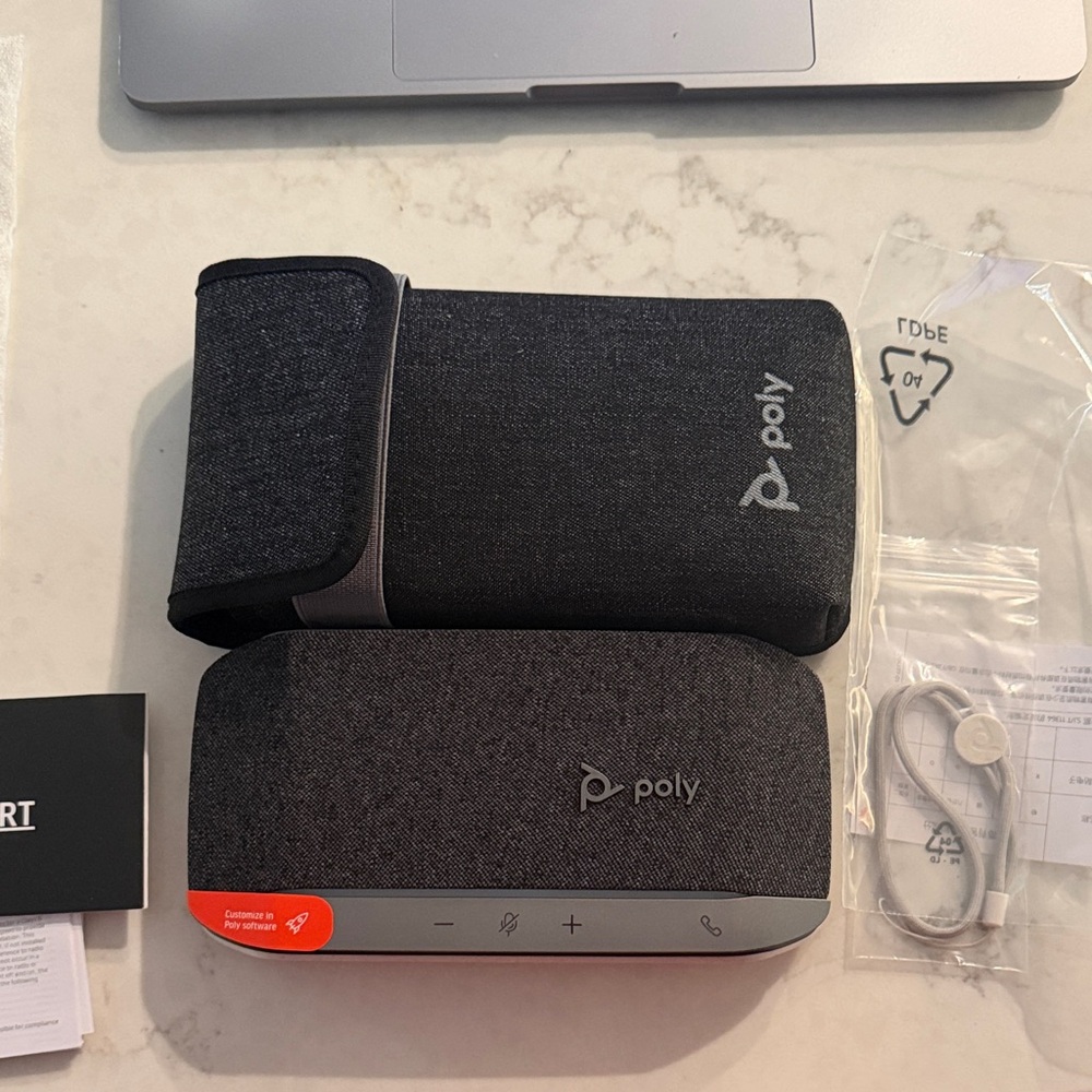 Poly Sync 20-M Speakerphone +USB-A to USB-C Cable